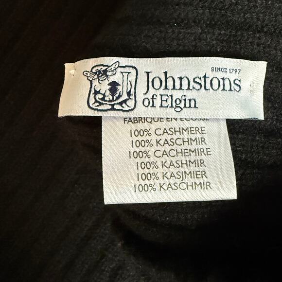 Johnstons of Elgin Cashmere Sweater M Sleeveless Turtleneck Tank Luxury Classic - Picture 3 of 9